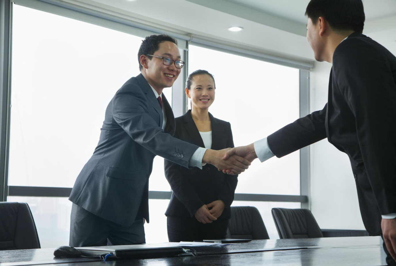 Đại lý F1 là những đơn vị sở hữu nền tảng tài chính vững chắc, đội ngũ tư vấn chuyên nghiệp, cùng năng lực triển khai bán hàng đã được kiểm chứng qua nhiều dự án quy mô lớn.